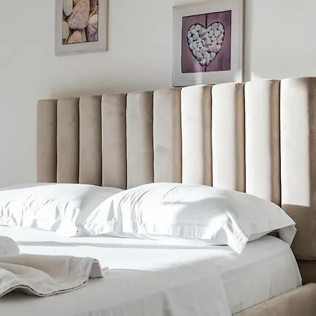 The Seaview Sanctuary By Ps Apartment Golem (Tirana)