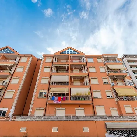 Apartament The Seaview Sanctuary By Ps Golem (Tirana)