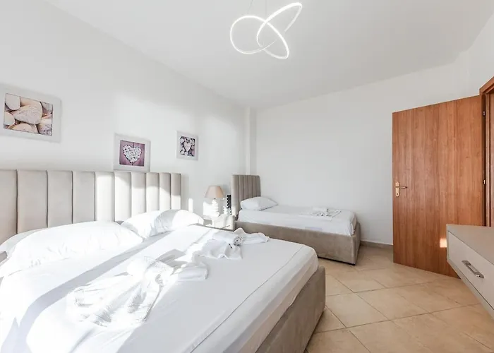 Apartament The Seaview Sanctuary By Ps Golem (Tirana)