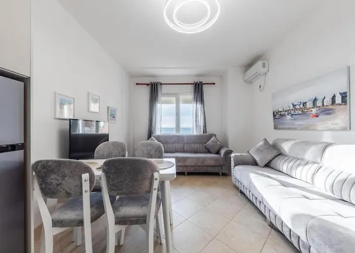 The Seaview Sanctuary By Ps Apartament *
